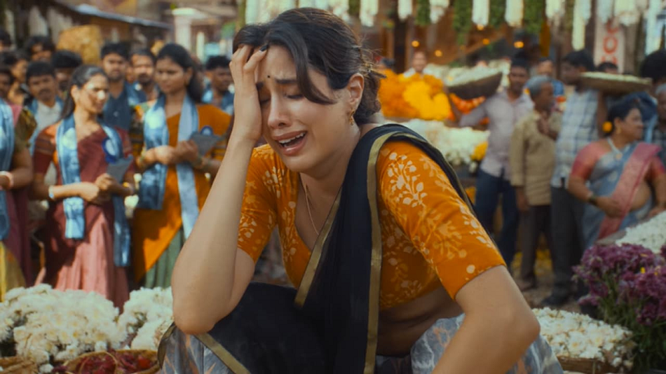 “No More Films”: Inside Janhvi Kapoor’s Viral Leaked Chats Over Peddi Controversy